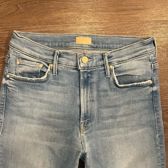 MOTHER the Insider Crop Step Fray Jeans - Picture 7 of 7